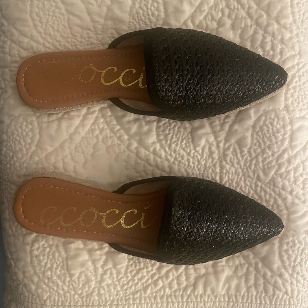 Slip on flat shoes